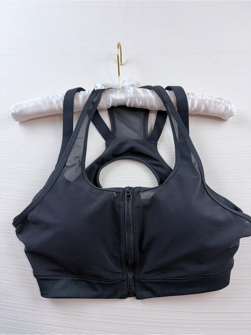 Yvette Front-Zip Racerback Sports Bra in Black